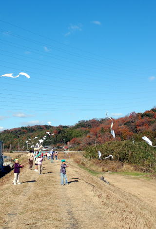 内部川の堤防は絶好のたこあげポイントです