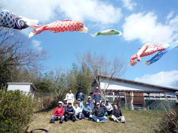 この日の作業に馳せ参じた　はげまし隊隊員